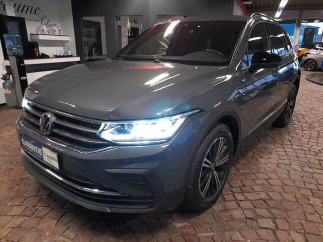 Volkswagen Tiguan United