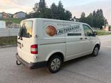 Volkswagen T5 Transporter - Volkswagen T5: Firmenfahrzeug