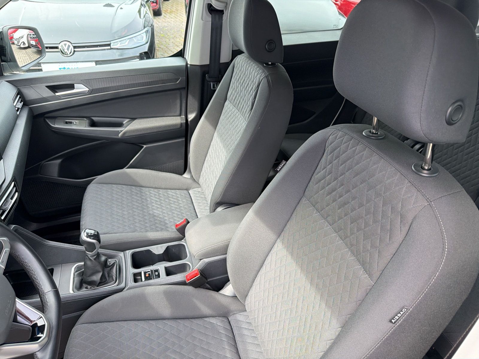 Caddy Life TDi Klima Kamera PDC v+h
