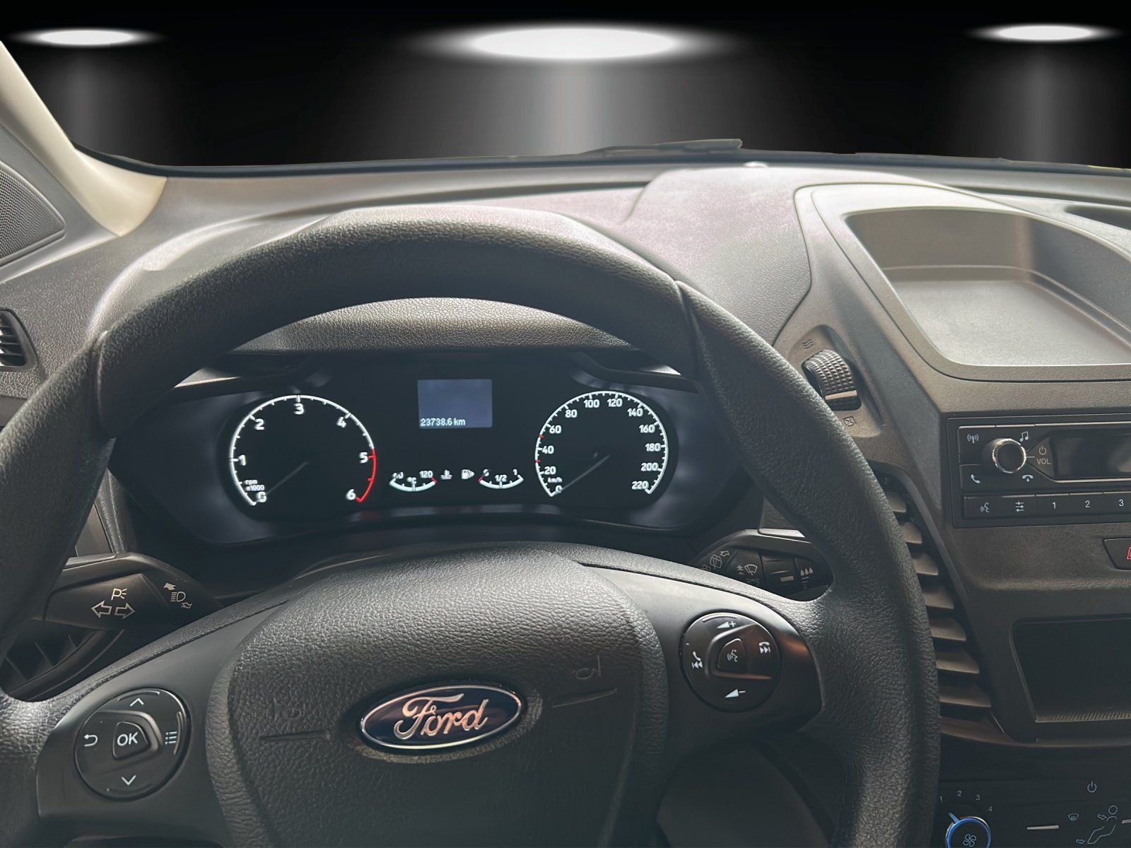 Fahrzeugabbildung Ford Transit Connect Basis 1,5 TDCi