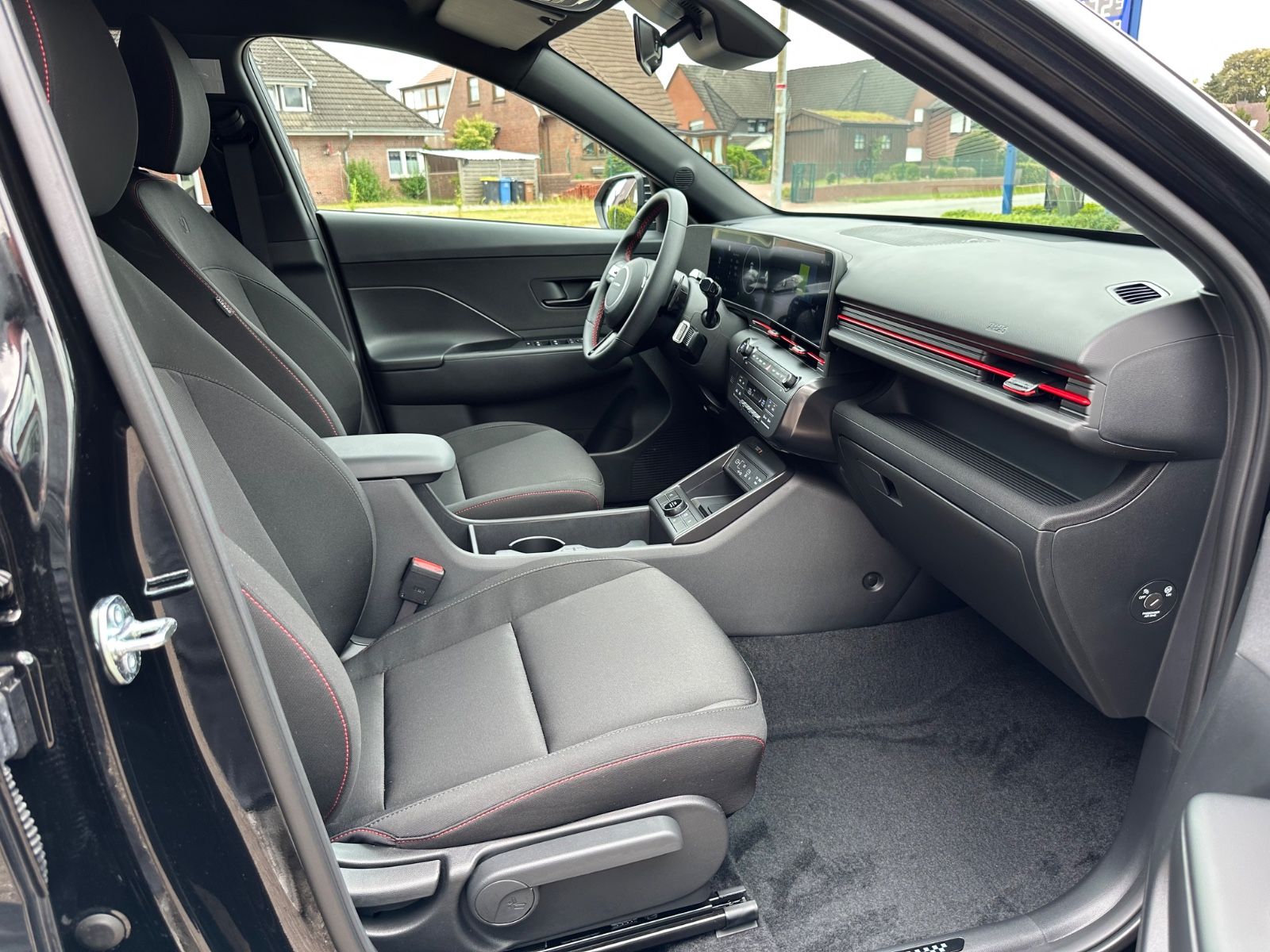 Fahrzeugabbildung Hyundai KONA 1.6 T-GDI N Line DCT Navi/ACC/Shzg/PDC/18"
