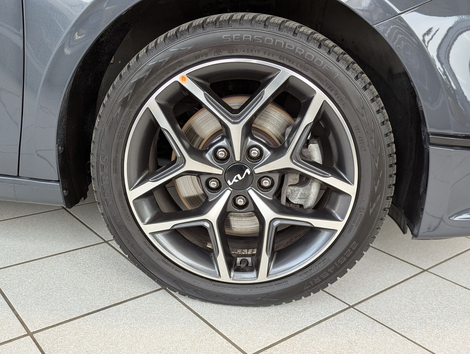 Fahrzeugabbildung Kia cee'd Sportswagon 1.5 DCT Spirit LED JBL Cam 7J