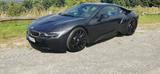 BMW i8 Coupé - - schwarze BMW i8