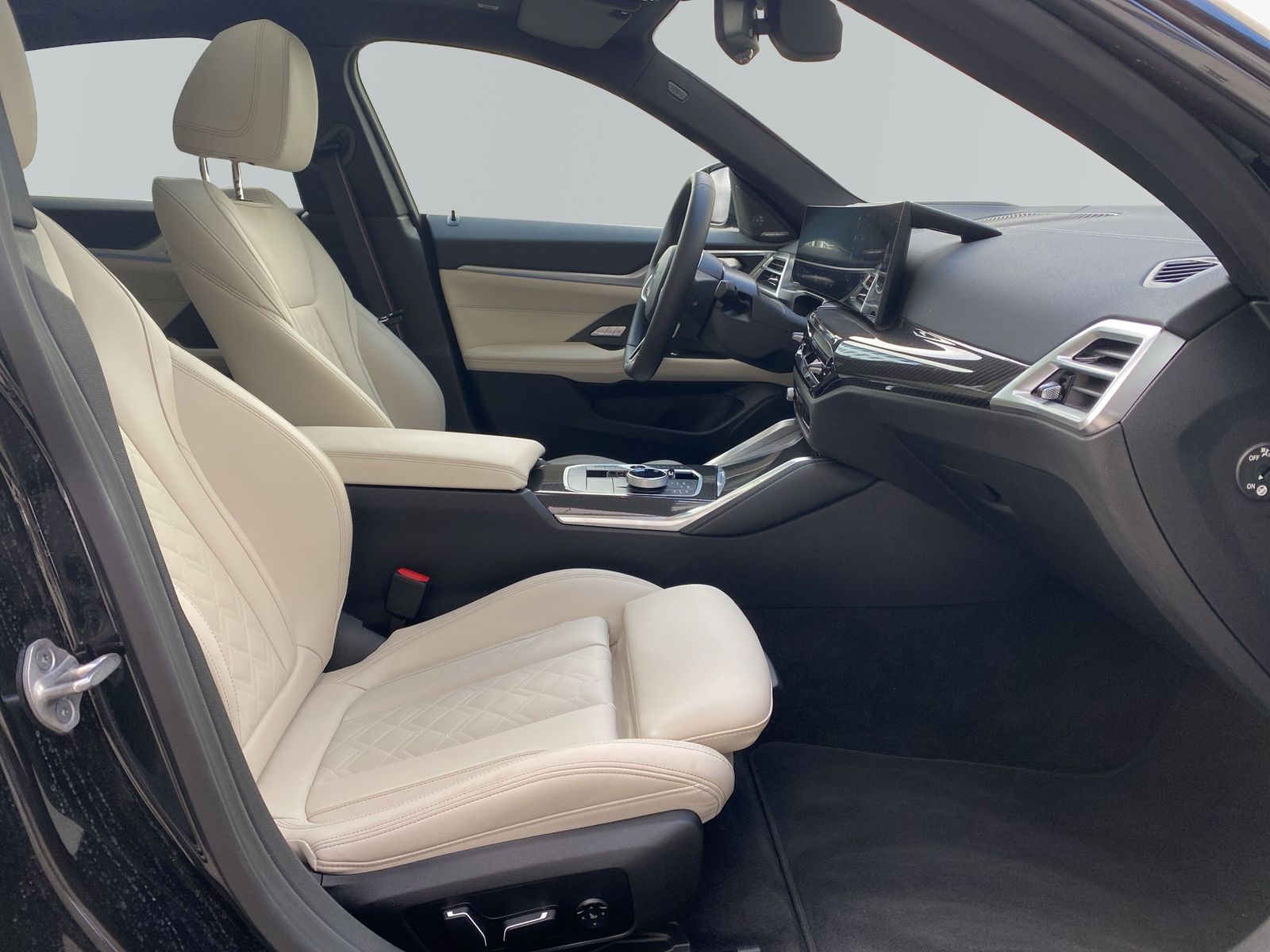 BMW i4 - Bild 11