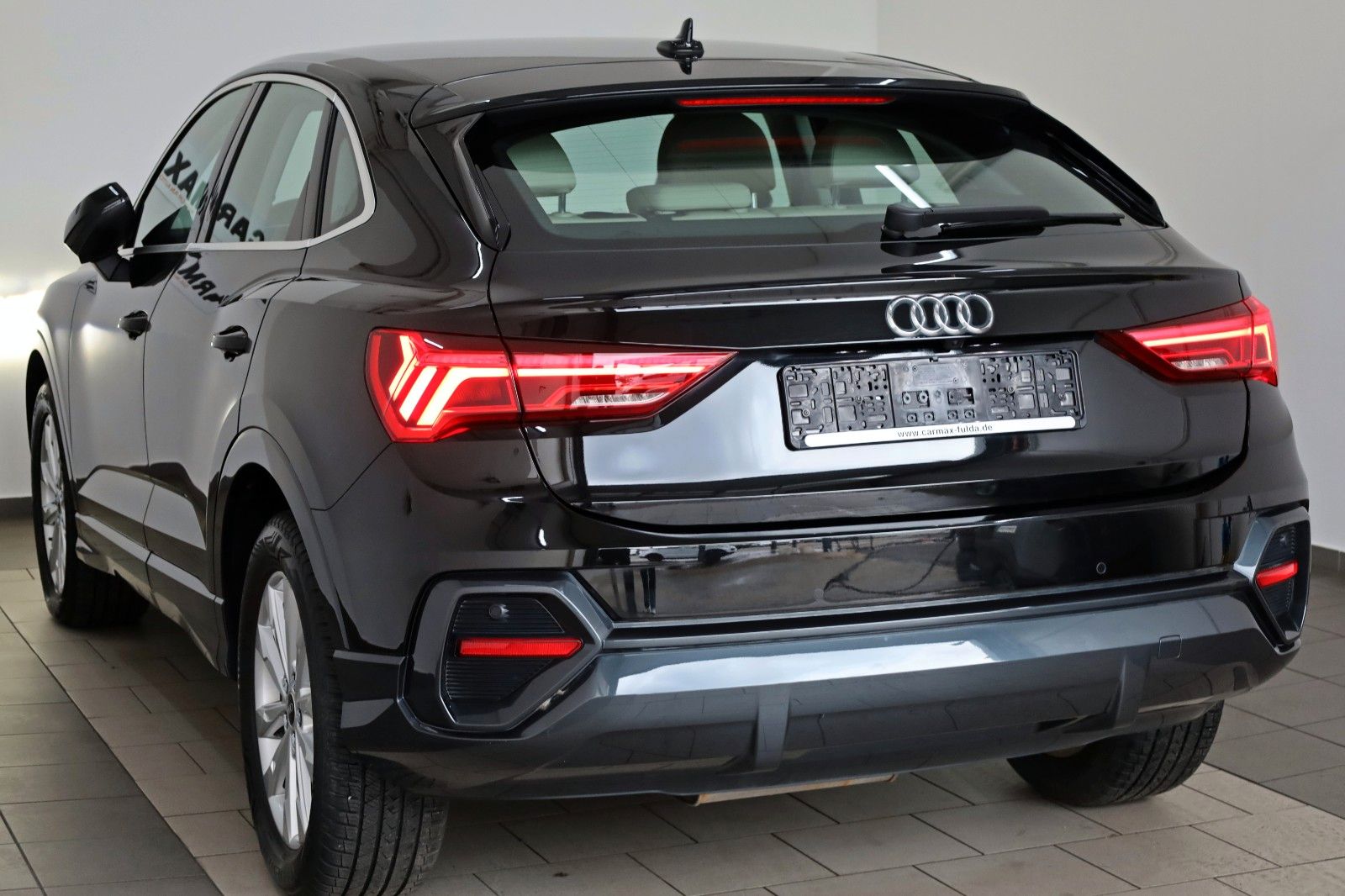 Fahrzeugabbildung Audi Q3 Sportback 35 TDI Leder,Navi,LED,SH,Kamera,AHK
