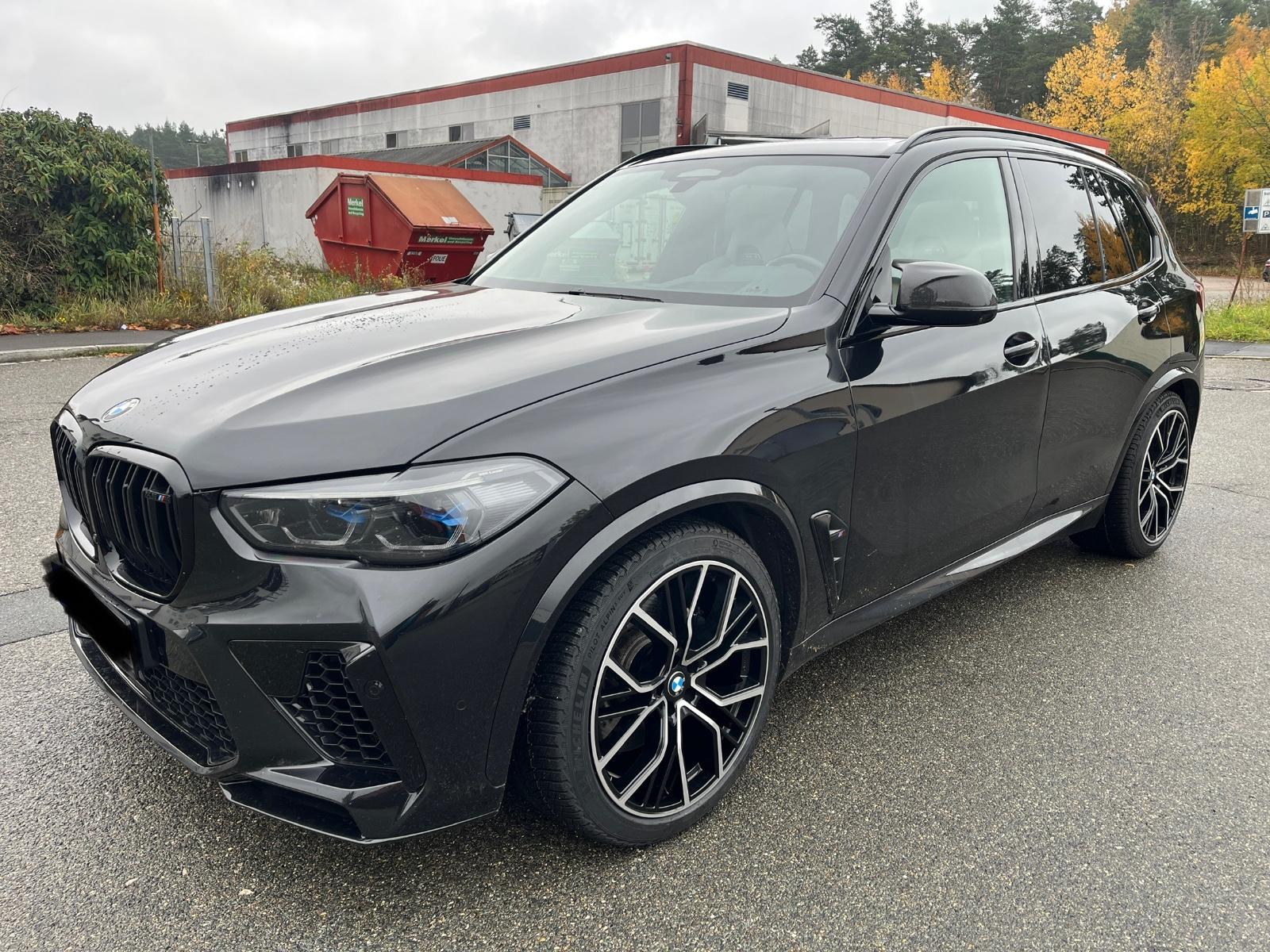 BMW X5 M Competition Fond Entertainment Vollausstatt