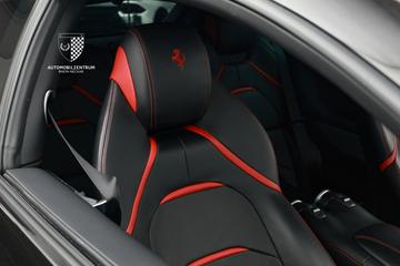 صورة مصغرة 13 لـ 2018 Ferrari GTC4LUSSO