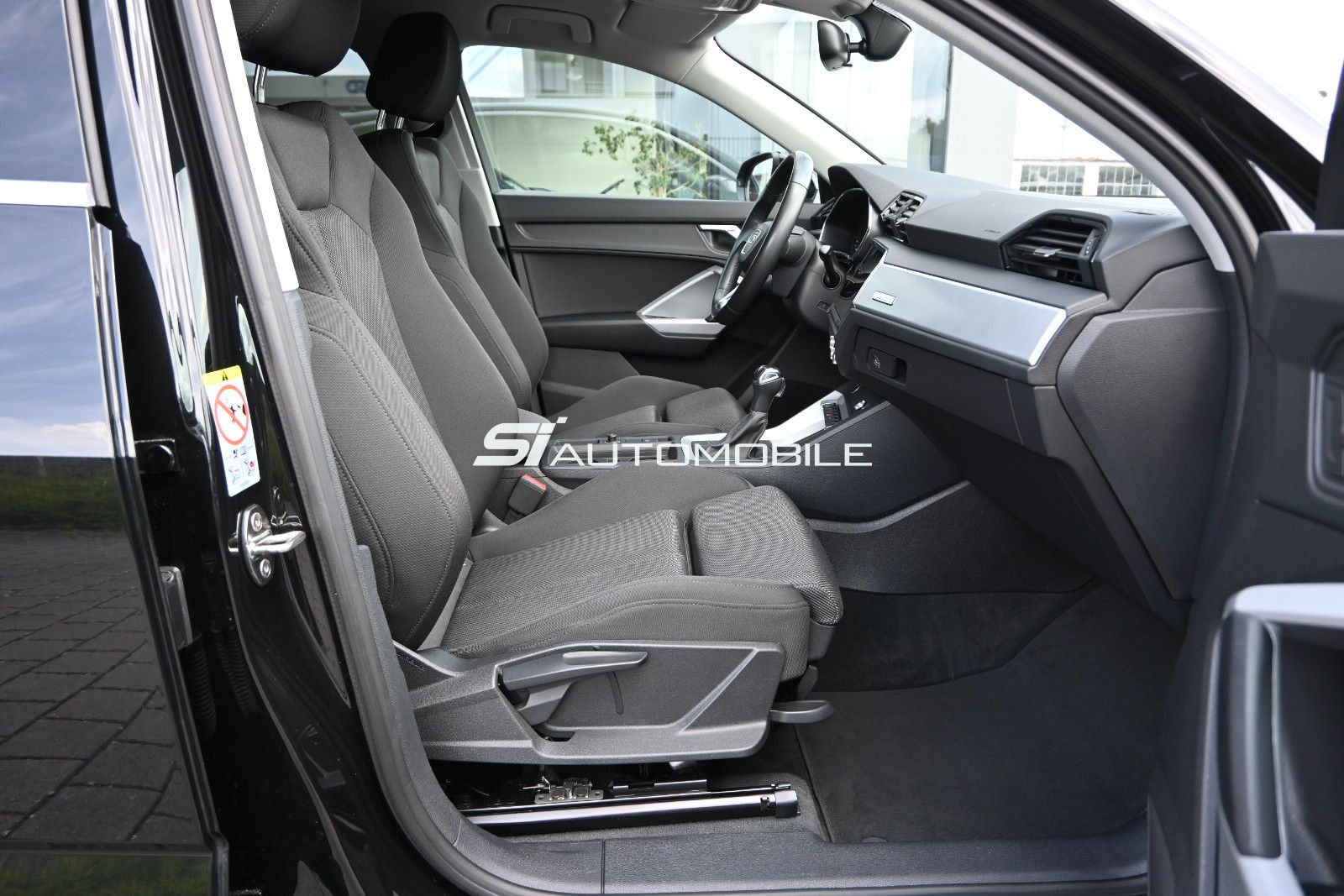 Fahrzeugabbildung Audi Q3 Sportback 40 TDI quattro S tr. °AHK°KAMERA°