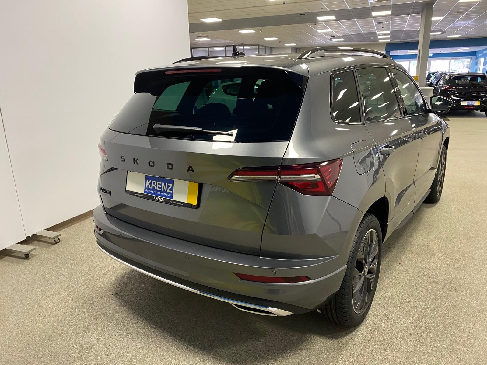 Fahrzeugabbildung SKODA Karoq 1.5 TSI SPORTLINE+MATRIX+ACC+AHK+APP+RFK++
