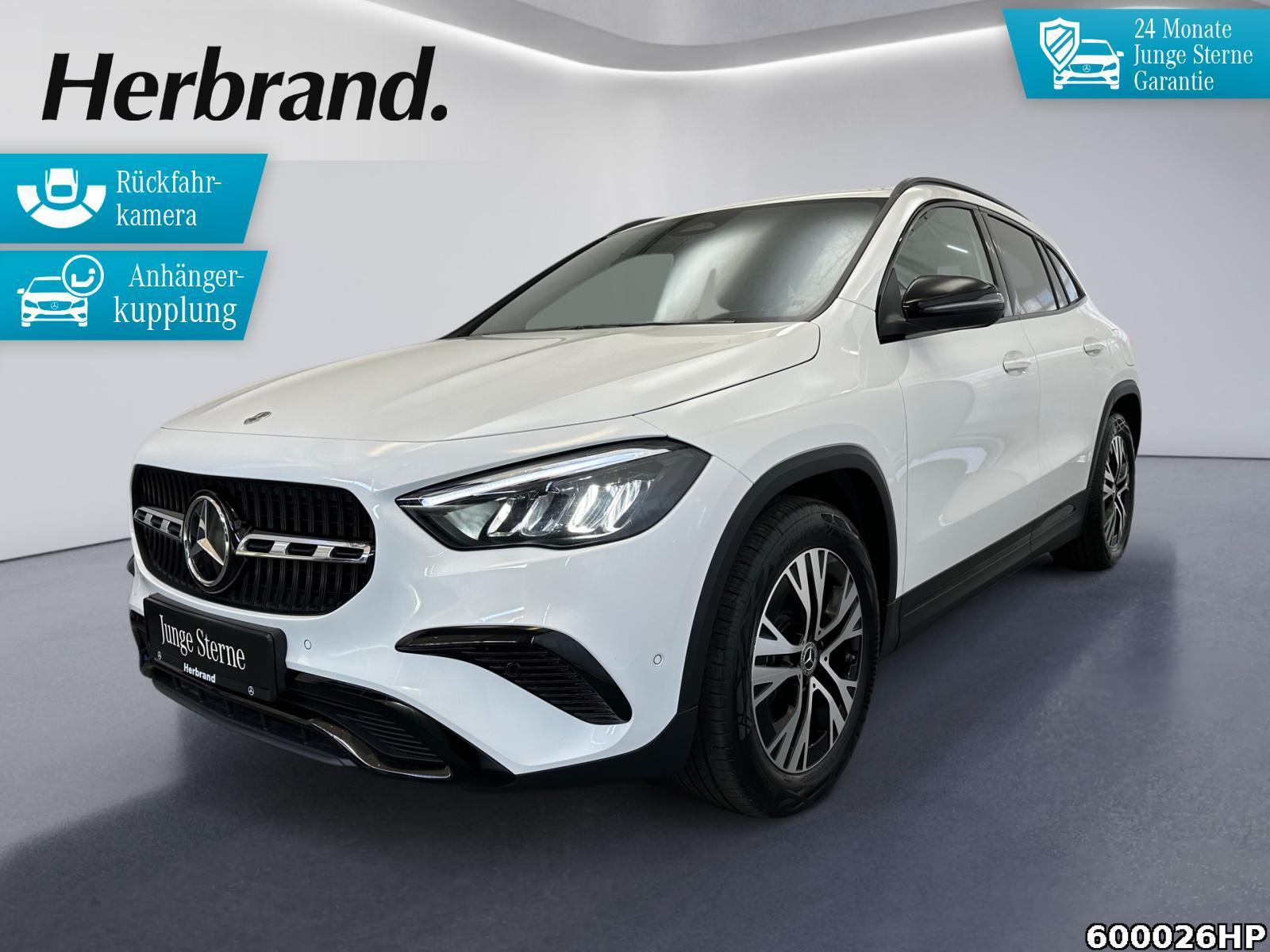 Mercedes-Benz GLA 200 Progressive  Night AHK Distronic Kamera