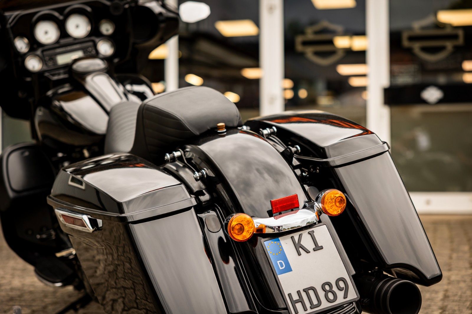 Fahrzeugabbildung Harley-Davidson FLHX Street Glide 103 cui - Kesstech -