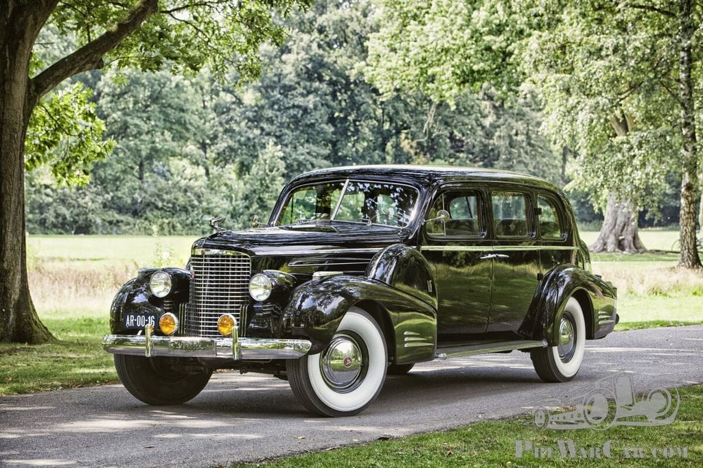 Cadillac Fleetwood