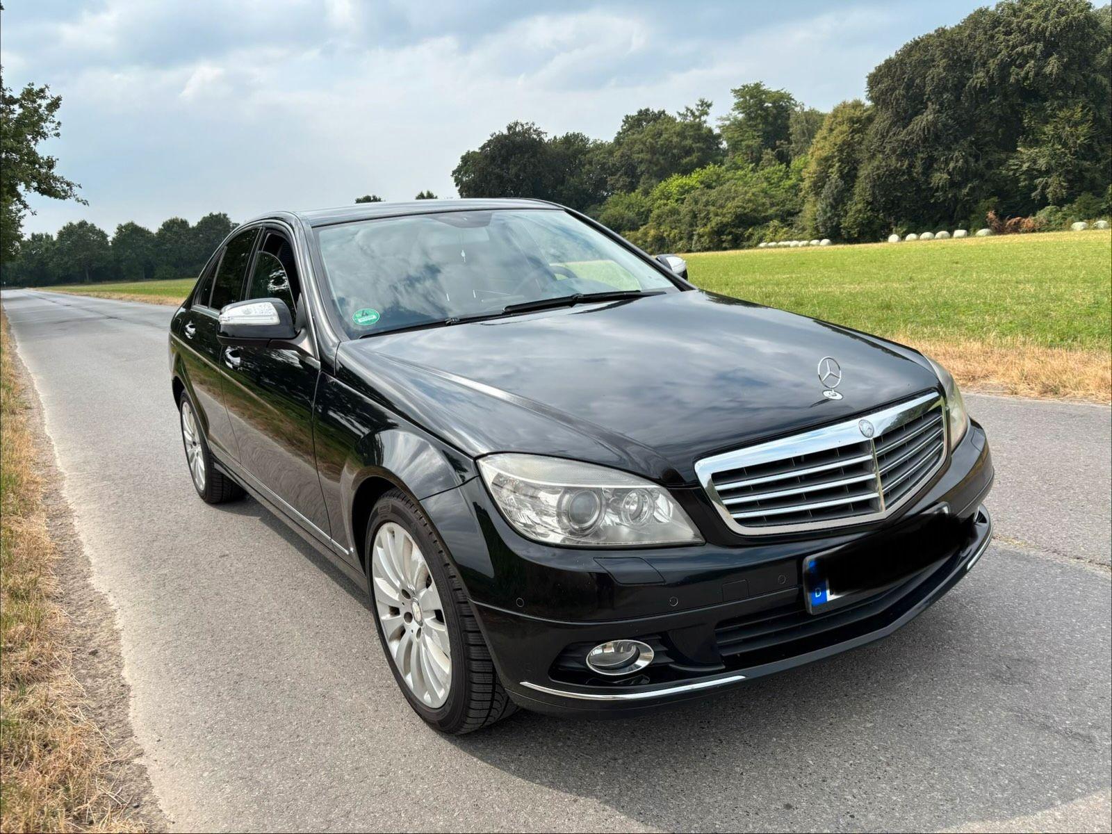 Mercedes-Benz C 320