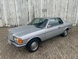 Mercedes-Benz Mercedes w123 ce 2,3 139.000 km - Mercedes-Benz CE w123