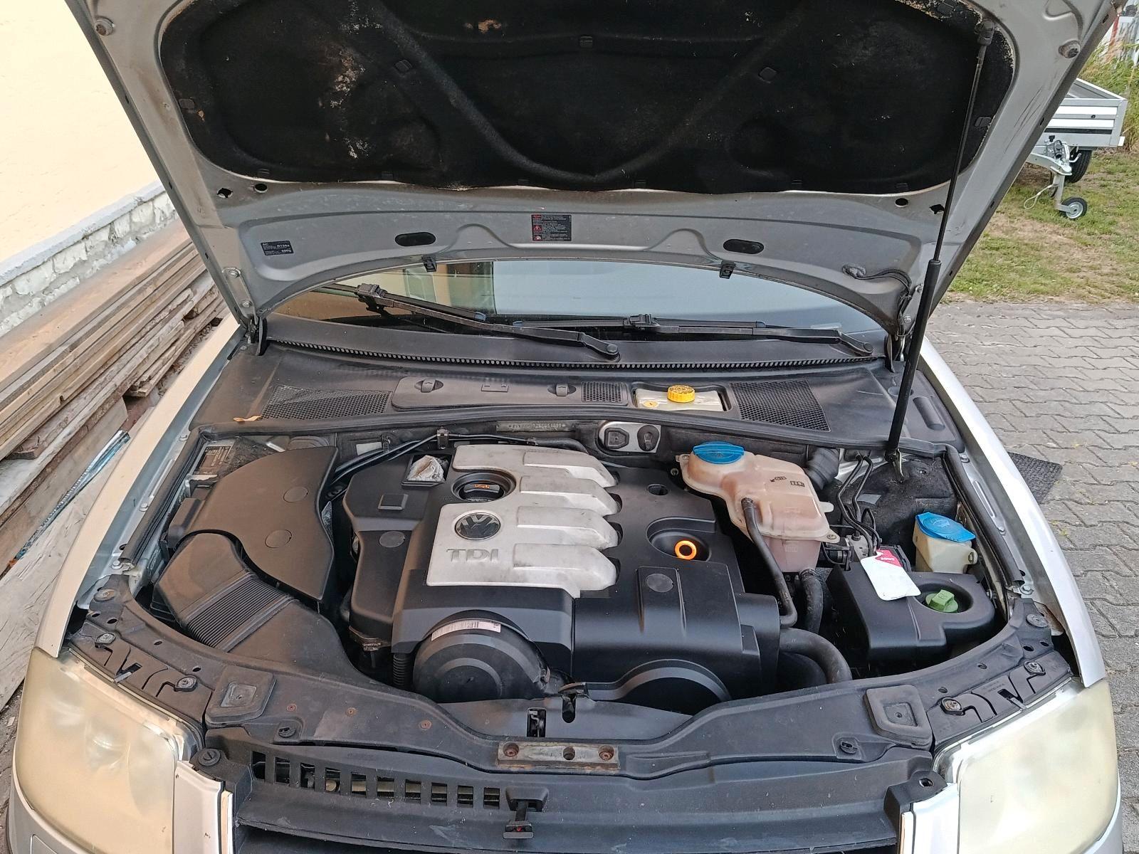 Volkswagen Passat 2004 — photo 7