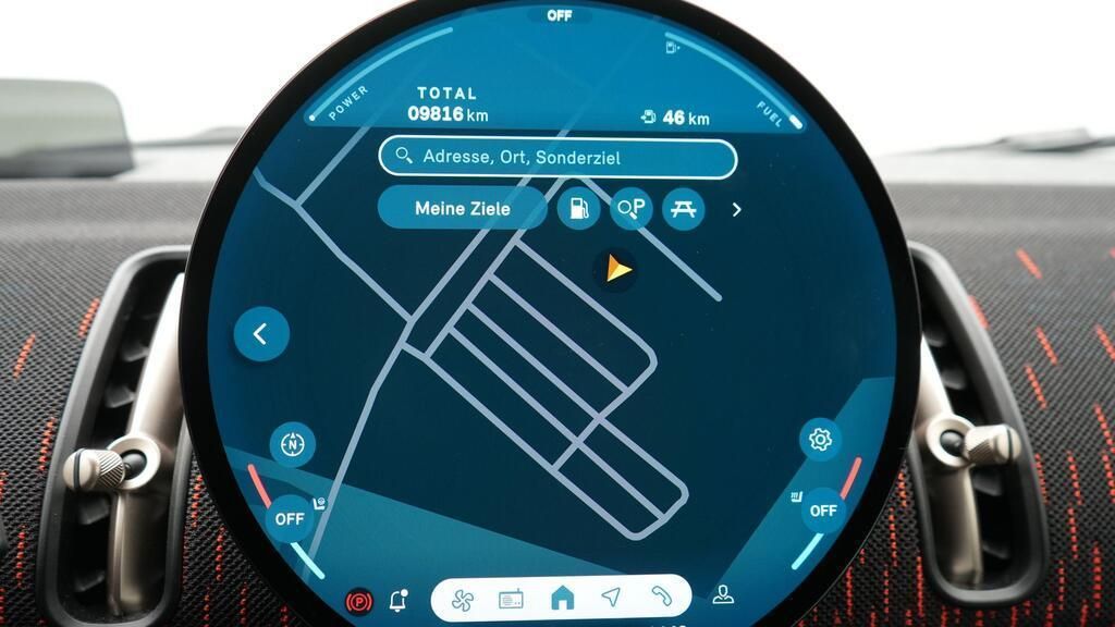 MINI John Cooper Works Countryman - Bild 15