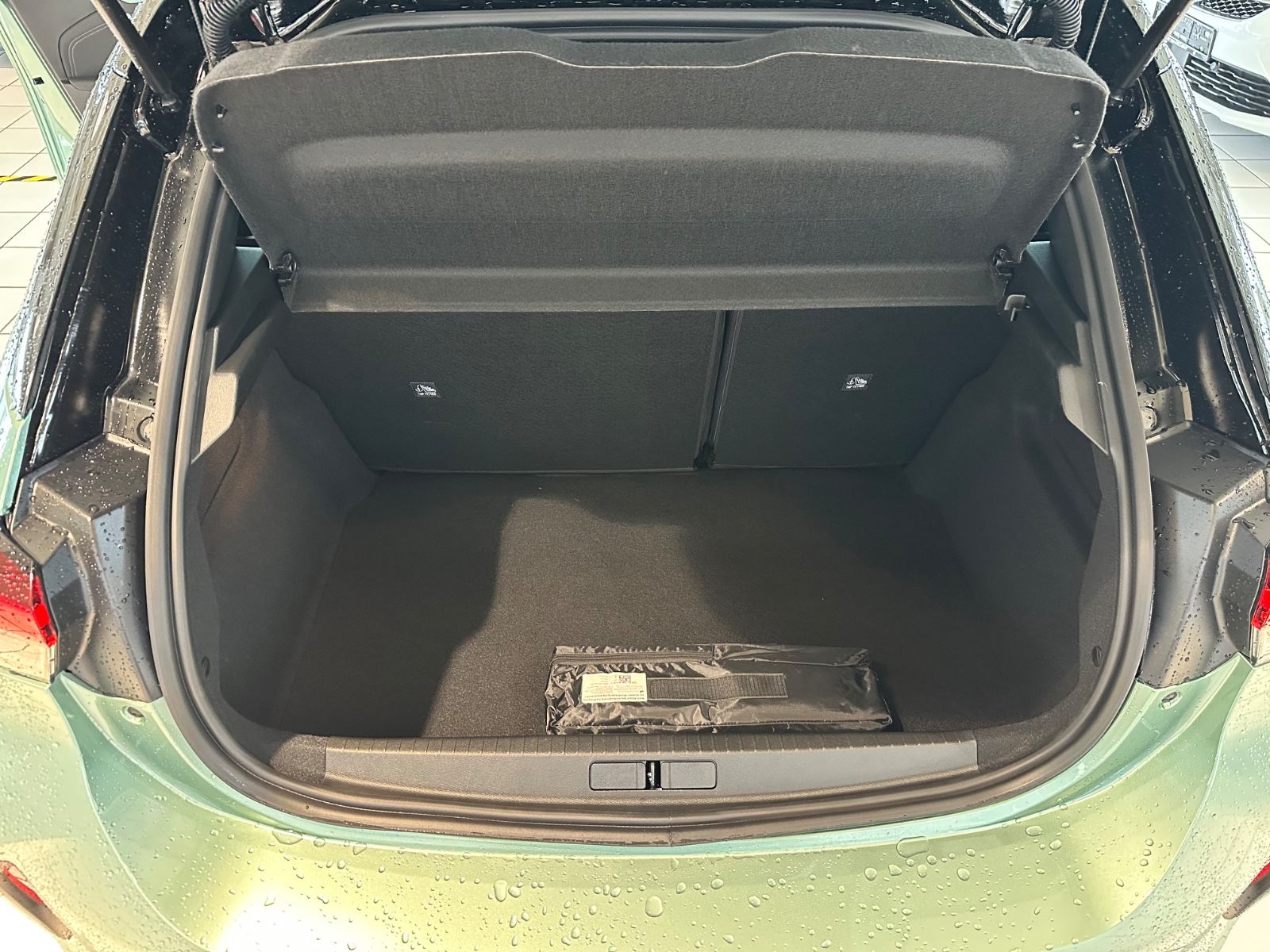 Fahrzeugabbildung Opel Corsa F YES*Carplay*Allwetter*SHZ*LHZ*PDC*LED