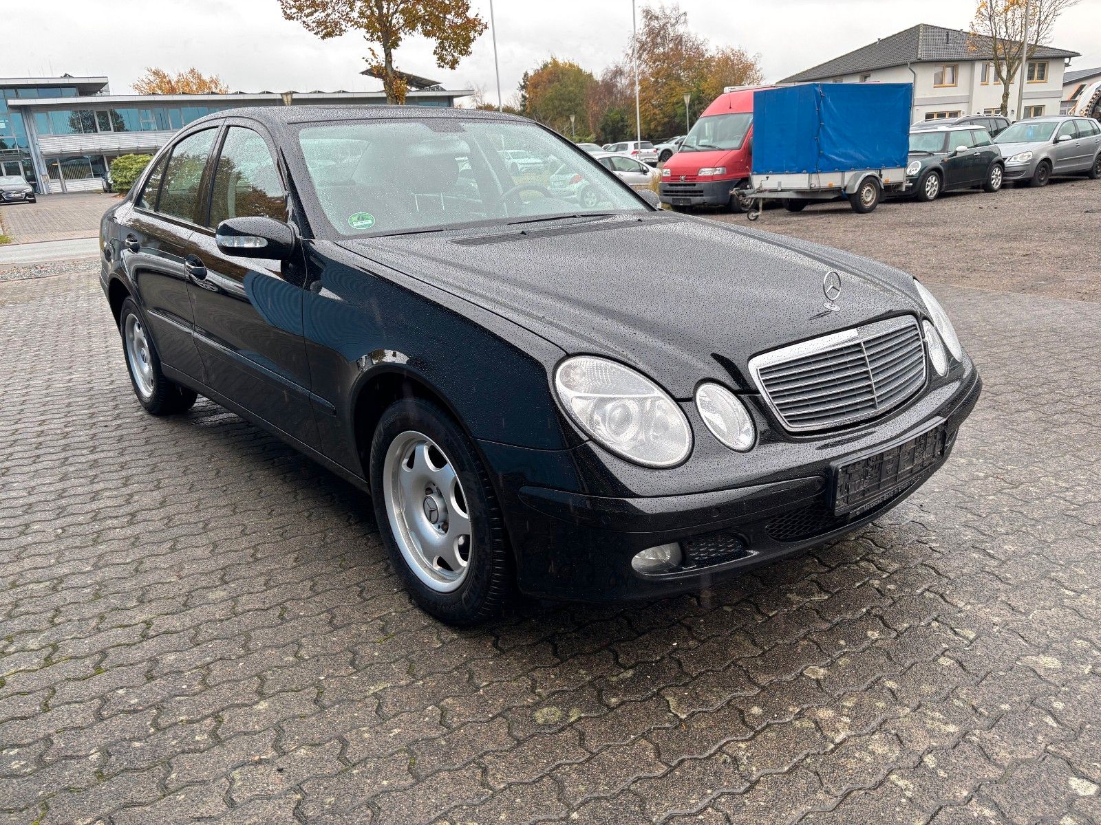 Mercedes E 280 - 1