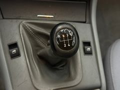 Fahrzeugabbildung BMW 316i Lim. / 2. Hand Navi Xenon Sitzheizung Tempo