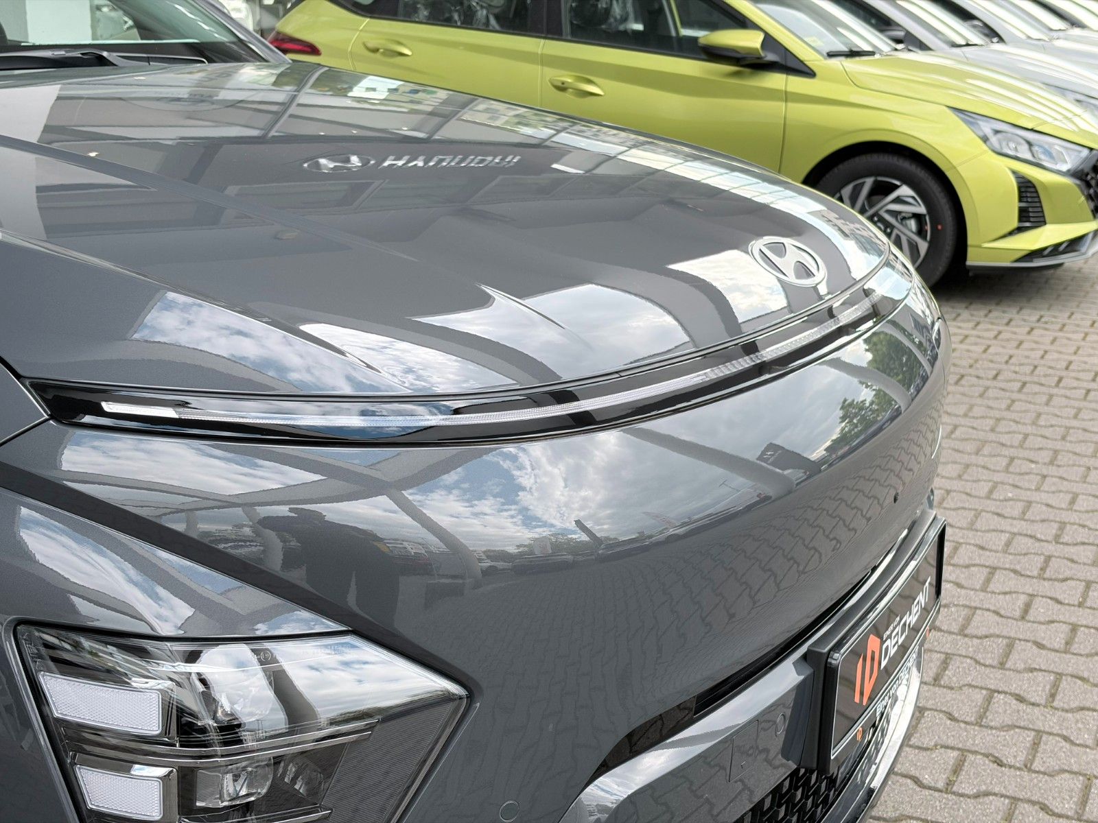 Fahrzeugabbildung Hyundai Kona Elektro Trend 65kWh Assistenz-Paket/Navi!