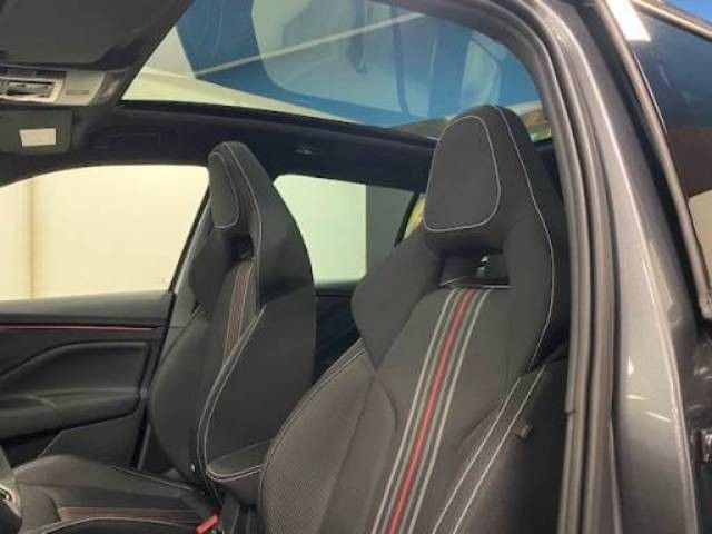Fahrzeugabbildung SKODA Kamiq 1.5 TSI ACT DSG Monte Carlo+MATRIX+APP++++