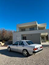 Mercedes-Benz Mercedes 190E 2.0 - Mercedes-Benz 190 Gebrauchtwagen in Stuttgart