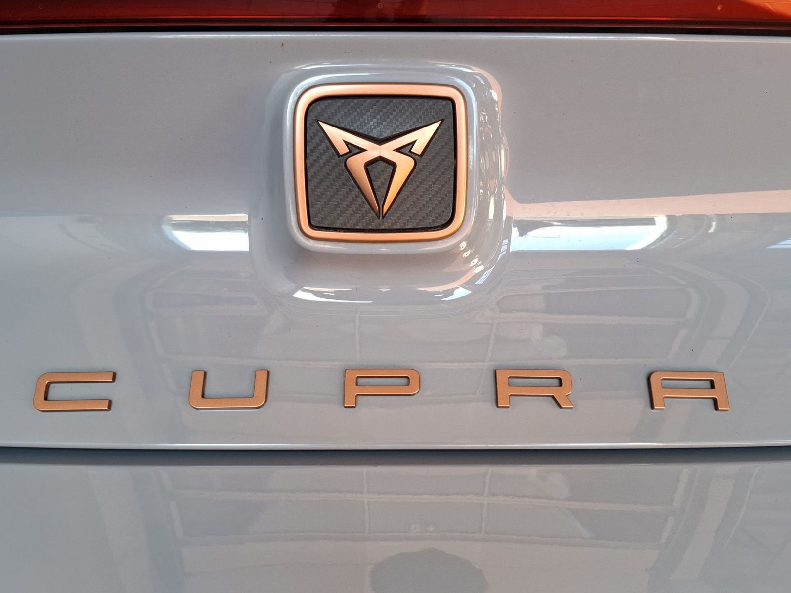 Fahrzeugabbildung CUPRA Born LED Navi VC ACC RFK SHZ APP