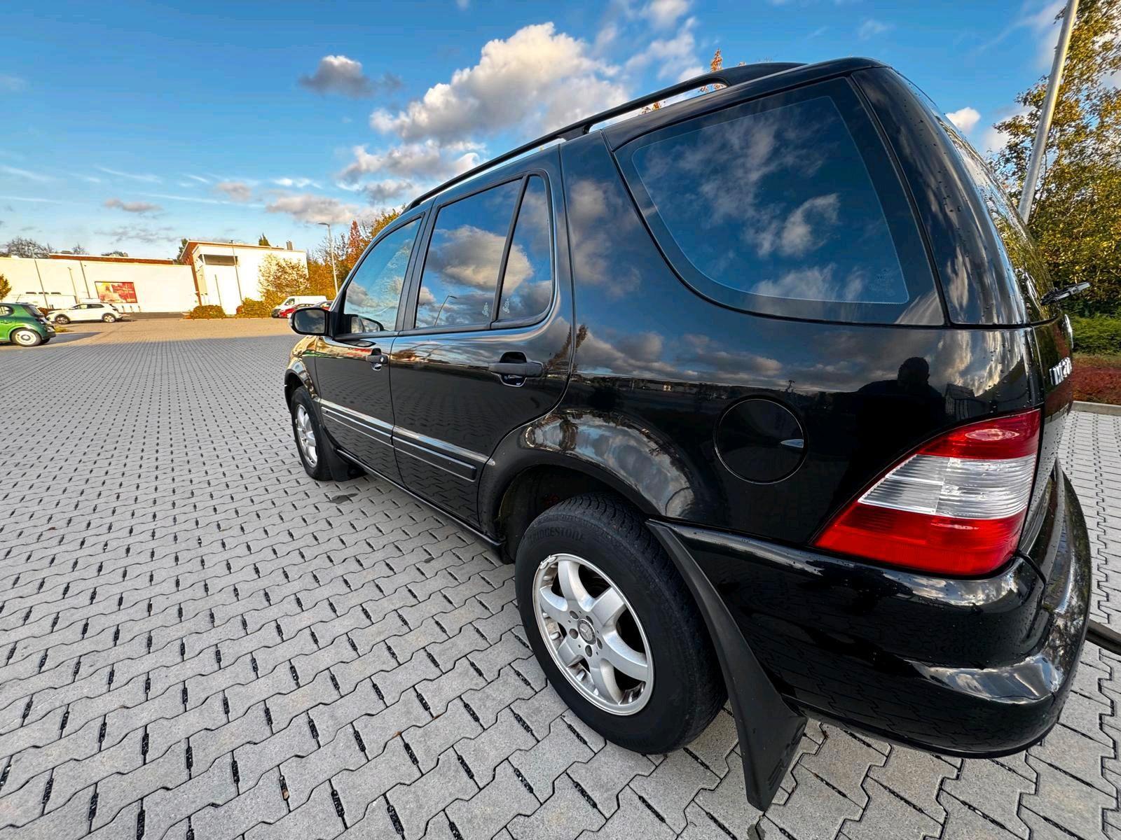Mercedes-Benz ML270 2004 — photo 6