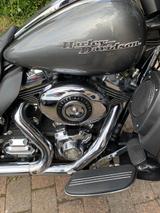 Harley-Davidson Street Glide FLHTP - CHOPPER MEHR ALS 1500 CCM
