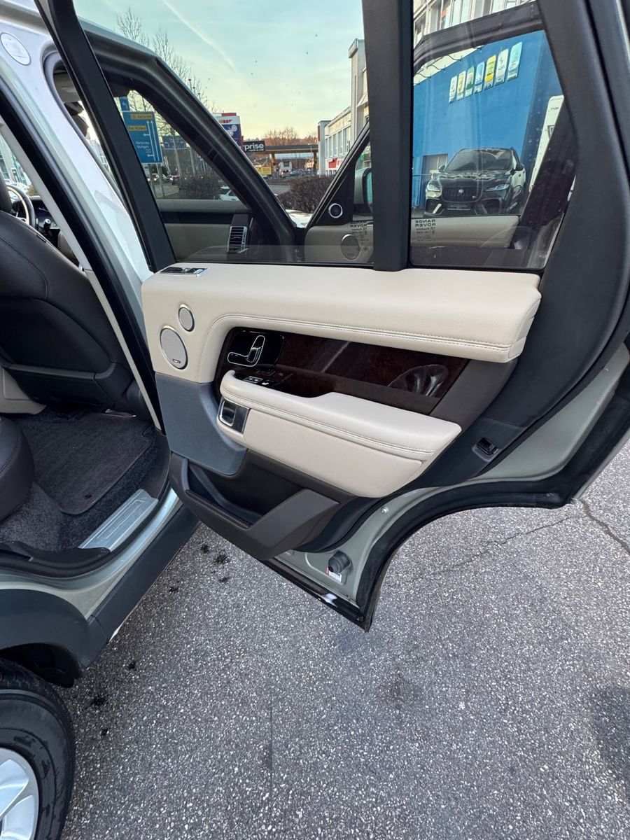Fahrzeugabbildung Land Rover Range Rover HSE  **aussergewöhnlich **