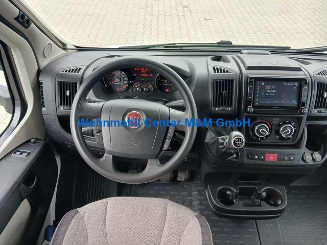 Knaus Live Traveller 650 DG Deluxe Navi