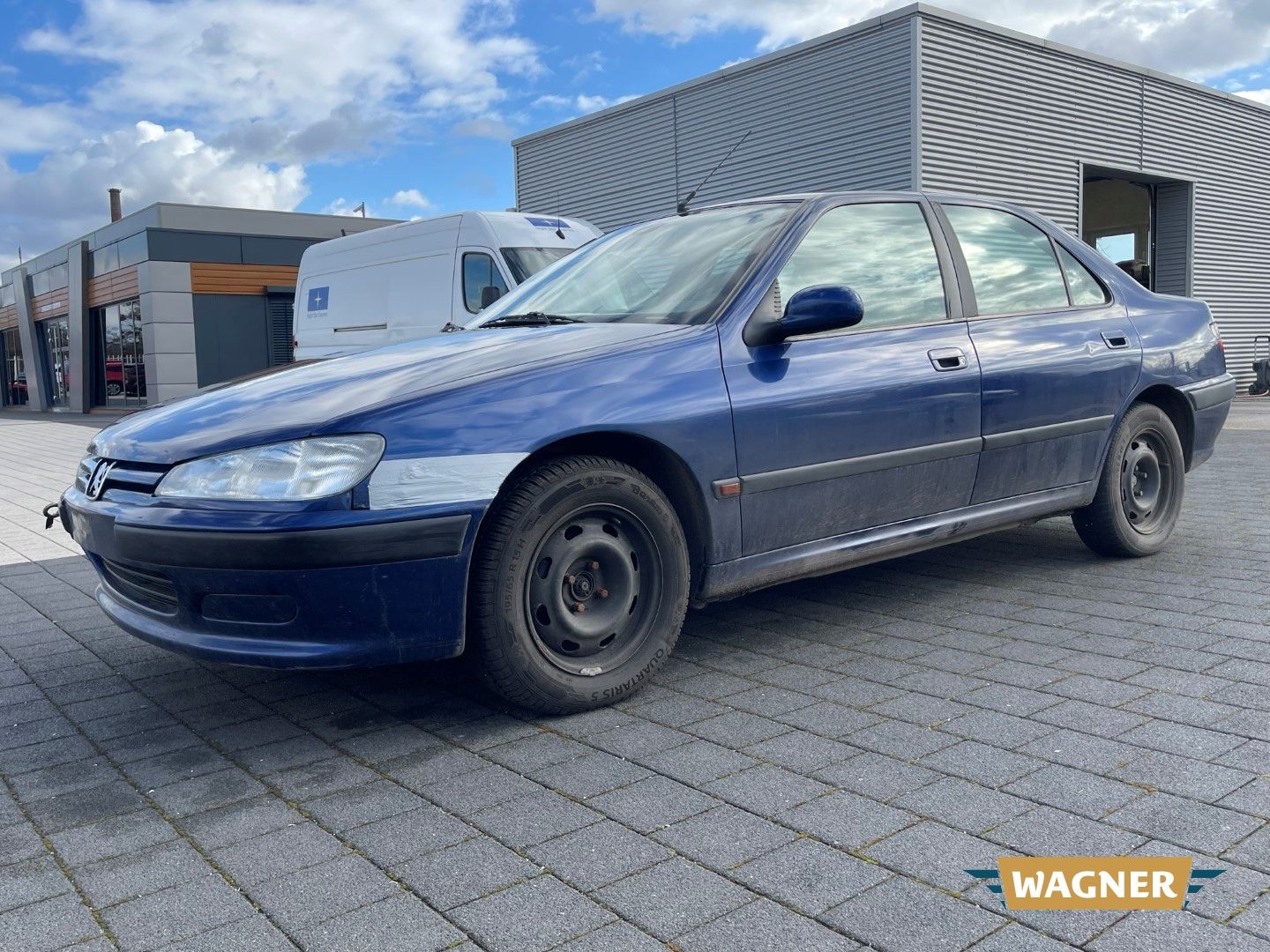 Fahrzeugabbildung Peugeot 406 SR Klimaanlage Servolenkung Motorschaden