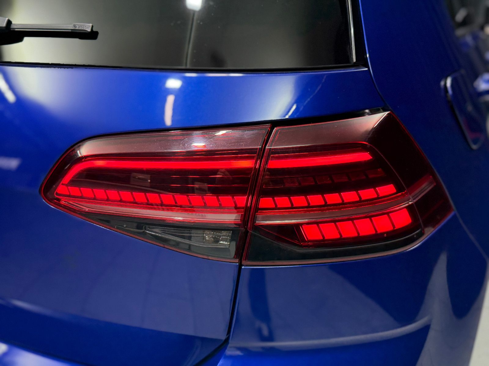 Fahrzeugabbildung Volkswagen Golf VII R 4Motion |REMUS|PANO|LEDER
