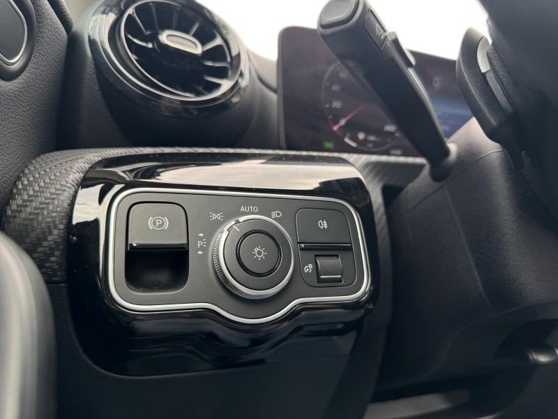 Mercedes-Benz A-Class A 200, миниатюра 19