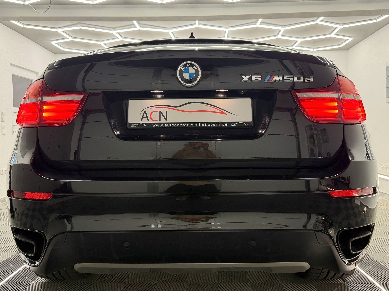 Fahrzeugabbildung BMW X6 M50 d/eGSD/AHK/HuD/SOFT CLOSE/STHZ/ACC