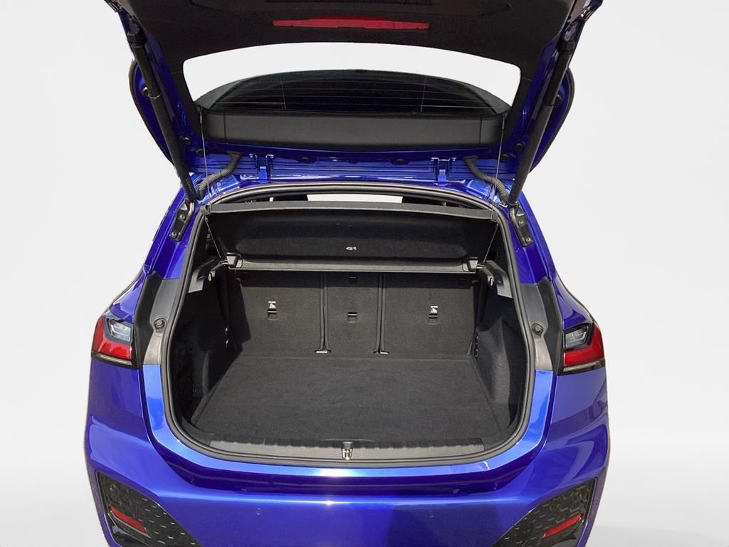 BMW 218 Active Tourer - Bild 19