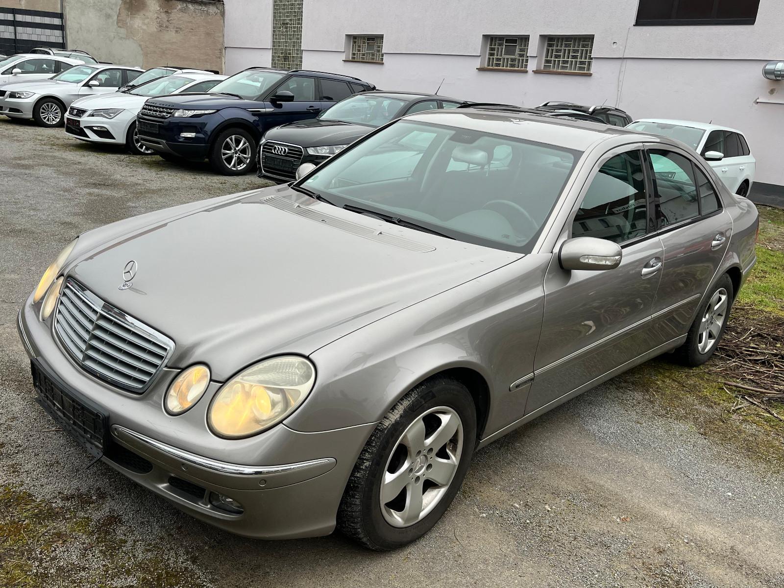 Mercedes-Benz E 220 CDI*COMAND*ELEKTR. SITZE*ELEGANCE*TEMPOMAT