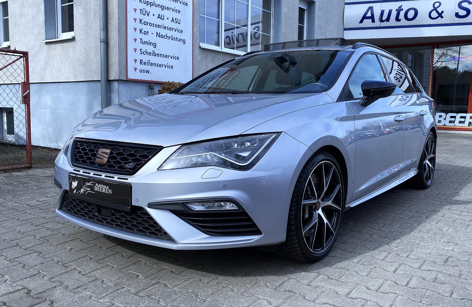 Seat Leon ST Cupra 300 4Drive 2.Hd PANO KAM SPUR ACC