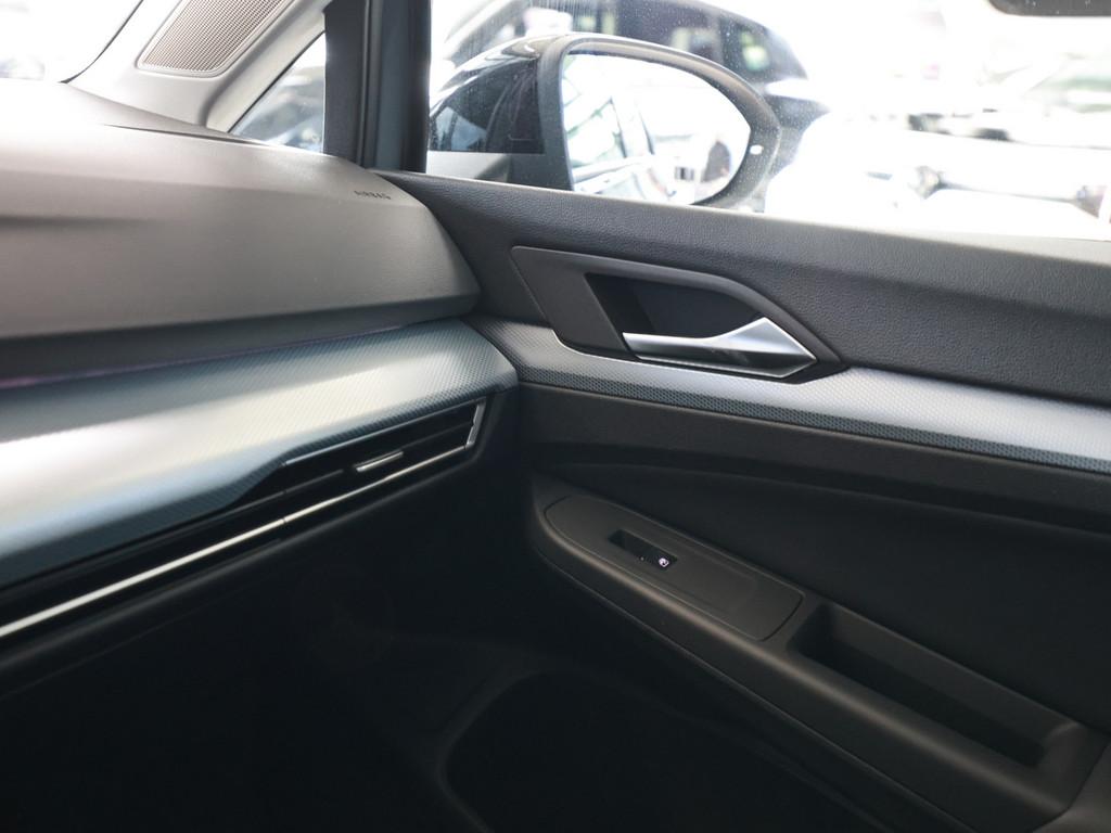 Volkswagen Golf VIII Life Energy 1.5 TSI ACC LED NAVI SHZ, миниатюра 18