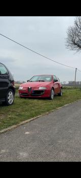 Alfa Romeo 147 1.6L TS 50tkm - gebrauchte Alfa Romeo 147 aus dem Jahr 2003