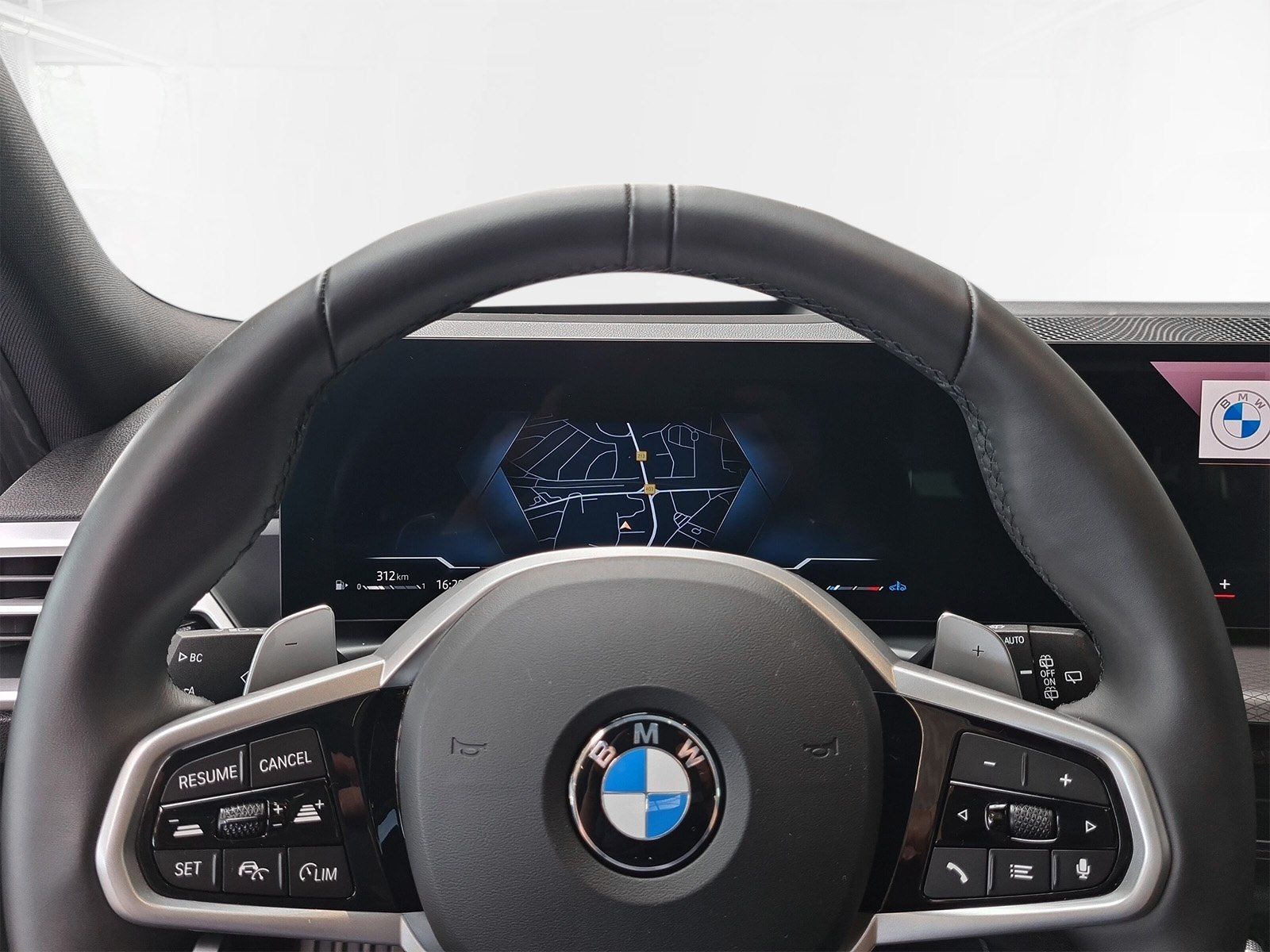 BMW 320 - Bild 11