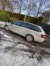 Skoda Octavia 2.0 TDI DSG RS Combi RS 4X4 - Skoda Octavia: RS TDI Dsg