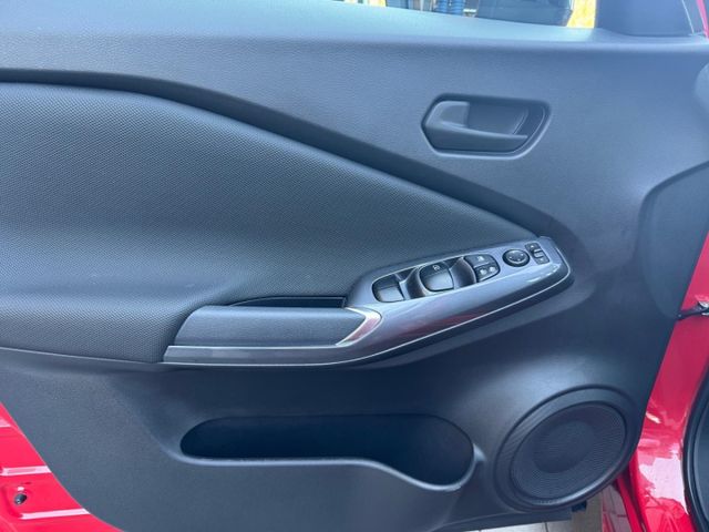 NISSAN Juke (Bild 13 von Array)