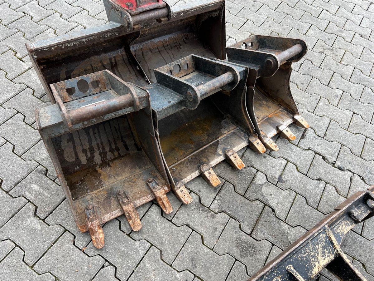 Fahrzeugabbildung Schaeff TC16 / 2017 / 1.769h / Löffelpaket / Powertilt