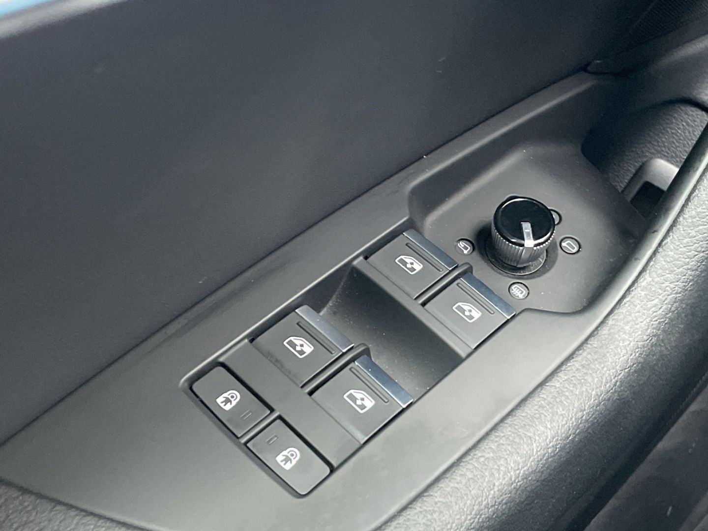 A6 Avant 55 TFSI e quattro S-line AHK/Matrix/ACC