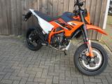 KTM 125 SMC-R - 125 CCM SUPERMOTO