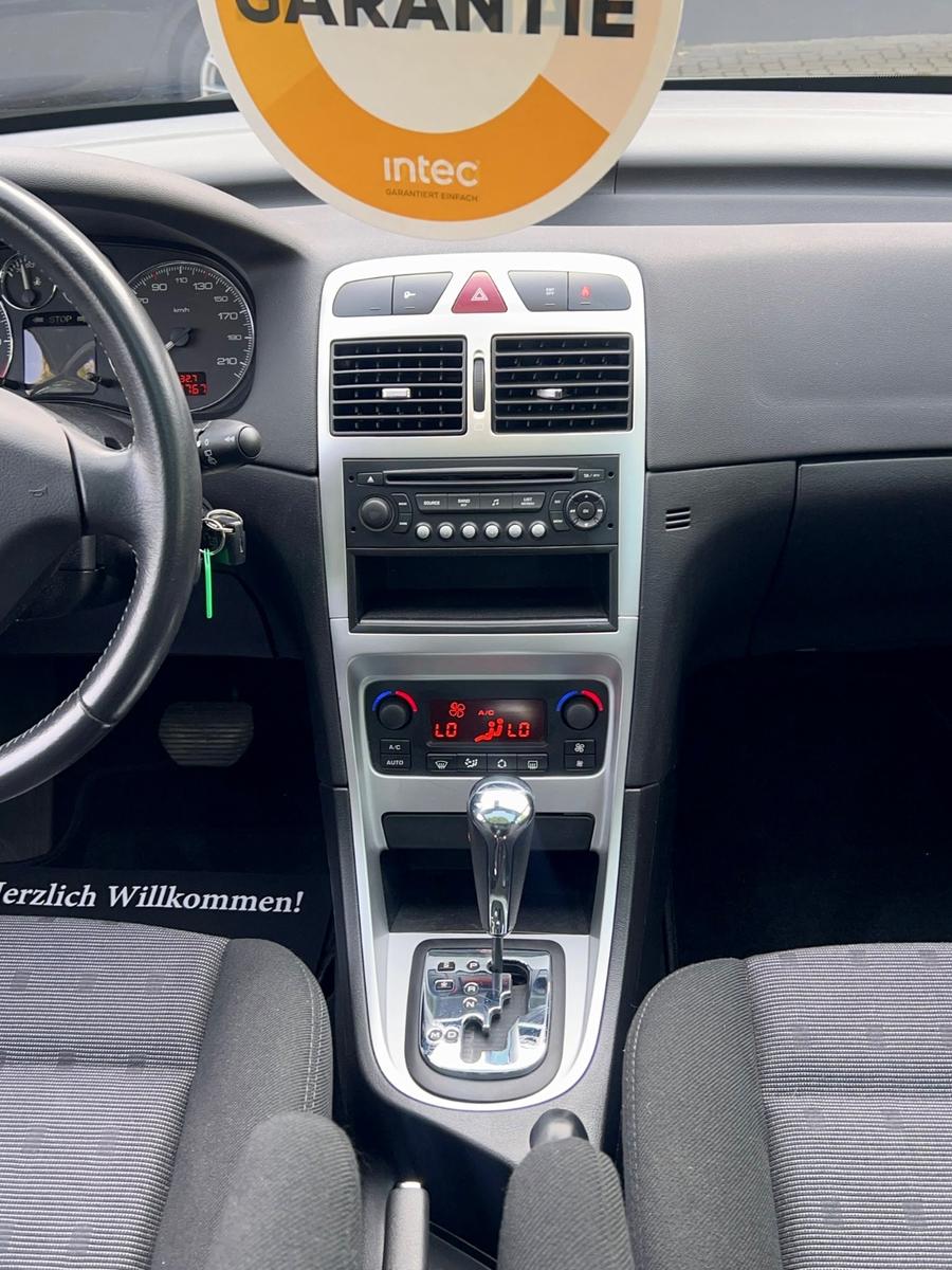 Peugeot 307 2005 — photo 16