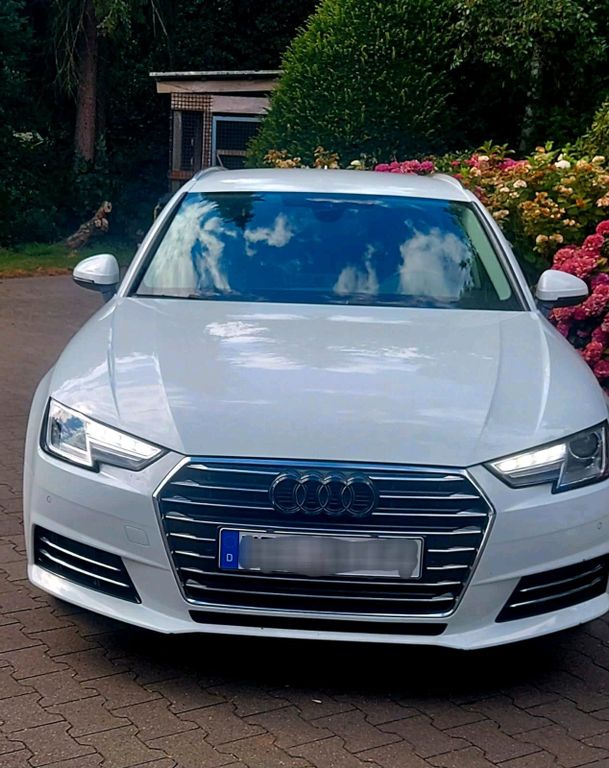 Image of Audi A4