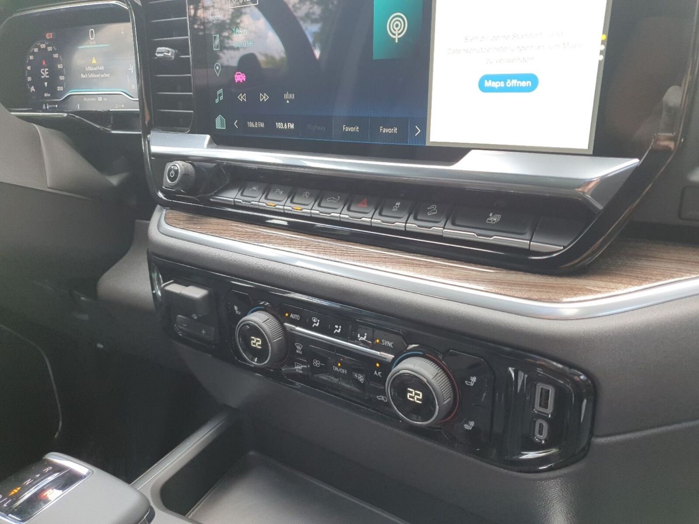 Fahrzeugabbildung Chevrolet Silverado 1500 LT Trailboss-MY25-Vollausstattung