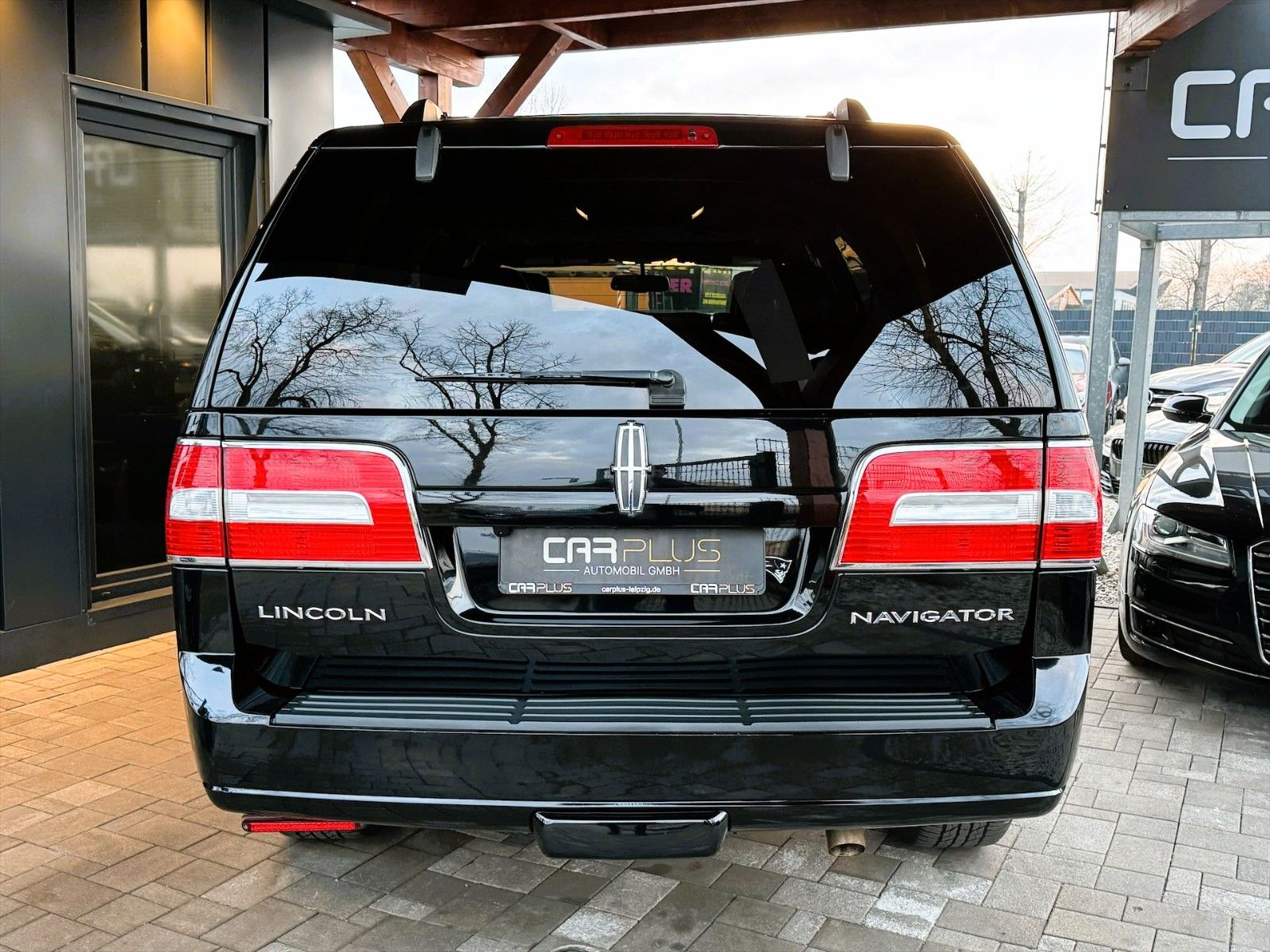 Fahrzeugabbildung Lincoln Navigator 5.4 V8 4x4 LUXURY Unfallfrei *7 Sitze*